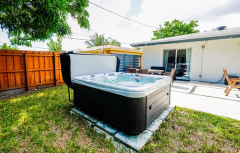 Jacuzzi Hot Tub