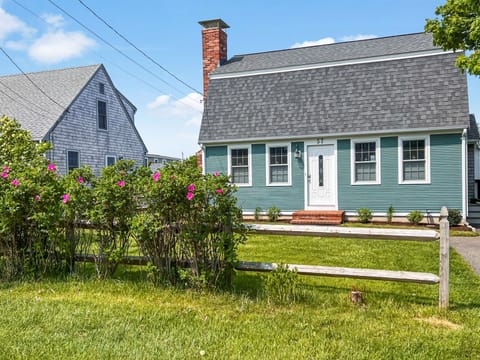 Welcome to 57 Wood Ave, Sandwich!