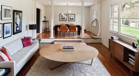 Sunken living room for Mad Men style entertaining.