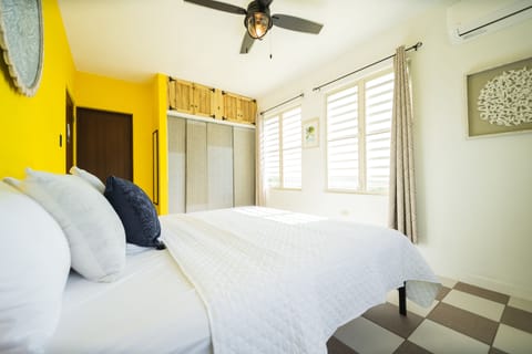 Master Bedroom with Panoramic Mountain/Ocean View (King Bed)