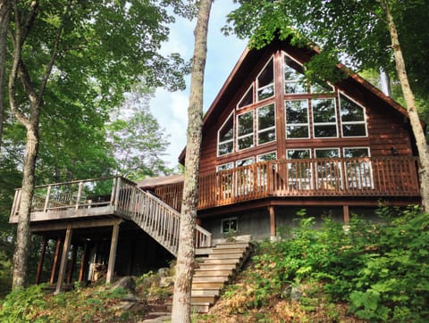 Cottage from the lake