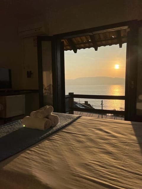 Panoramic Bungalow, 2 Bedrooms, Sea View | Free WiFi, bed sheets