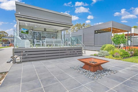 Firepit area 2