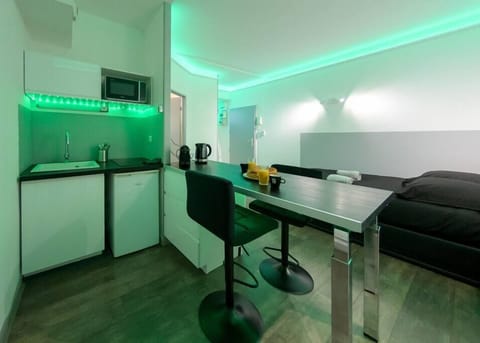 led kitchen