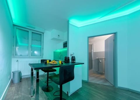 Overview of green LED ambiance 2