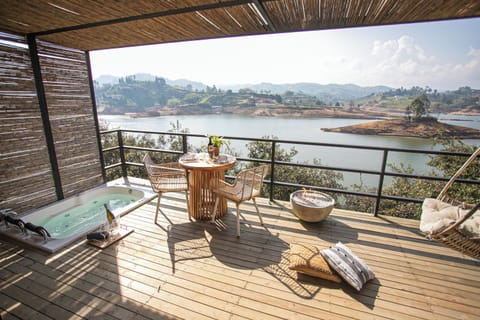 Superior Cabin, 1 Bedroom, Jetted Tub, Lake View | Terrace/patio