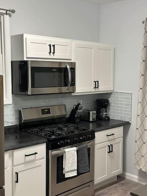 9edf326a-7ed2-403d-9234-cb4eddd0ad0a