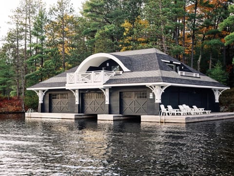 Driftwood Island Compound