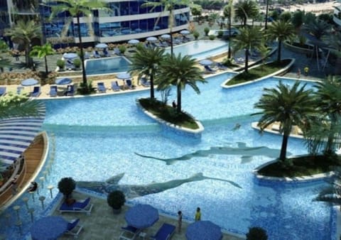 3 outdoor pools