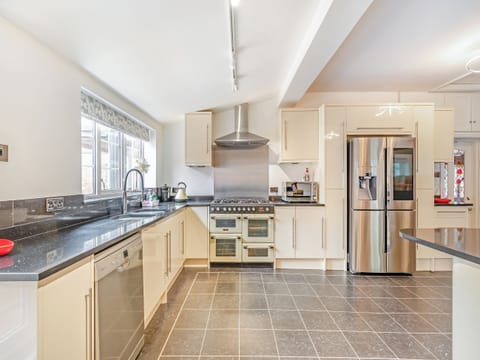 Kitchen | Northstead Lodge, Flamborough
