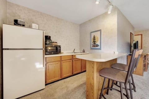 Premium bedding, free WiFi, bed sheets