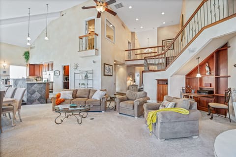 The open living areas are fantastic for entertaining large groups!
