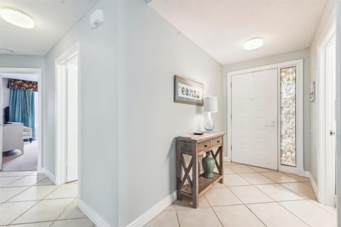 interiors-entry-120554001