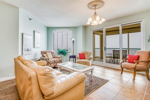 Beach Colony Tower PH2B Living Room