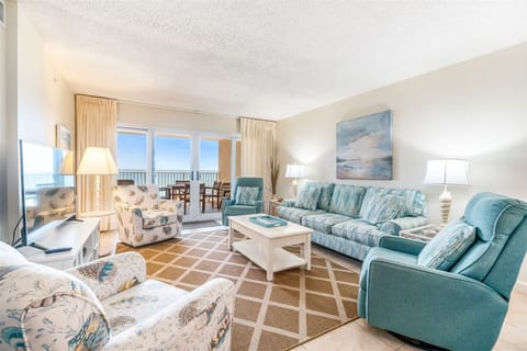 Sandy Key 233 Living Room and Beach View Balcony