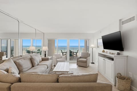 Sandy Key 318 Living Room, TV & Balcony View