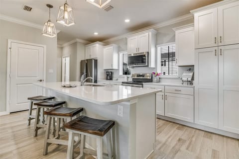 Lost Key The Happy Place Kitchen Bar Seating for Four