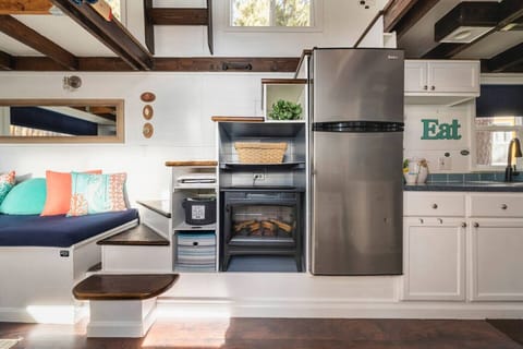 Bright and inviting, perfect for culinary adventures and gatherings!