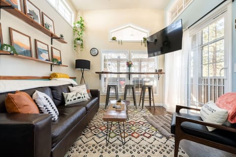 Enjoy your favorite Netflix shows in our aesthetic living room!