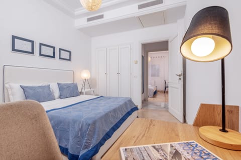 Apartment | 2 bedrooms, iron/ironing board, free WiFi