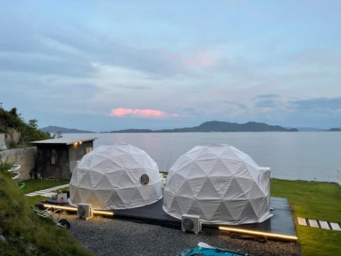 Dome tent