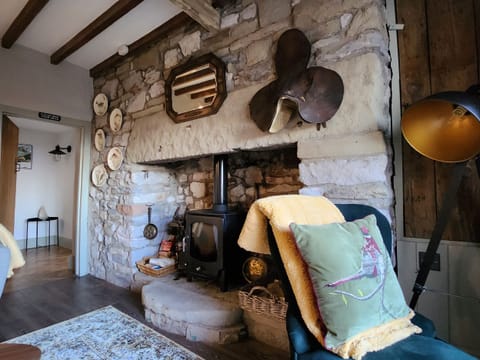 Cottage | Living area