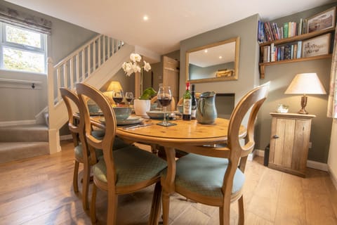 1 School Lane, Malton: The perfect room to enjoy dinner with family and friends