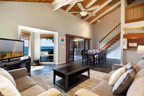 Condo, Multiple Beds, Balcony, Ocean View (Kanaloa 2403) | Living area | 42-inch flat-screen TV with digital channels