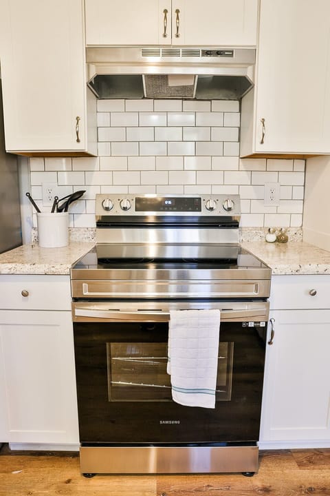 Stainless appliances