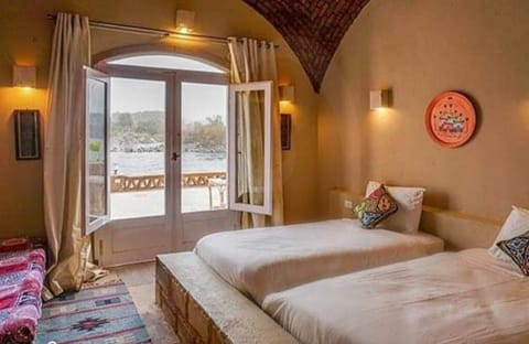 Comfort Chalet, 1 Bedroom, River View, Executive Level | Terrace/patio