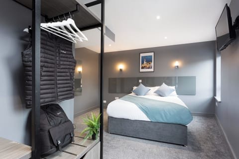 Comfort Double Room | Memory foam beds, desk, laptop workspace, iron/ironing board