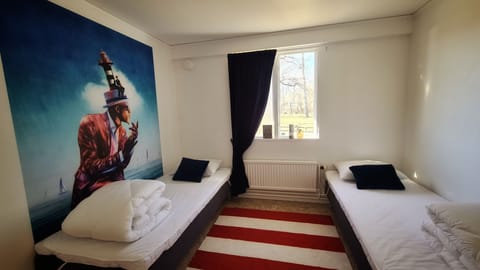 Design Room, Multiple Bedrooms, Accessible, Jetted Tub | Individually decorated, free WiFi