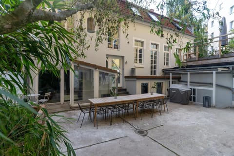 outdoors backyard