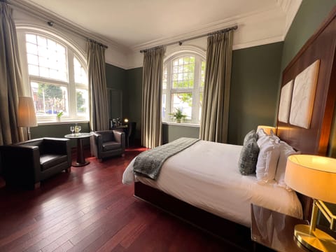 Superior Double Room, Non Smoking | Egyptian cotton sheets, hypo-allergenic bedding, in-room safe