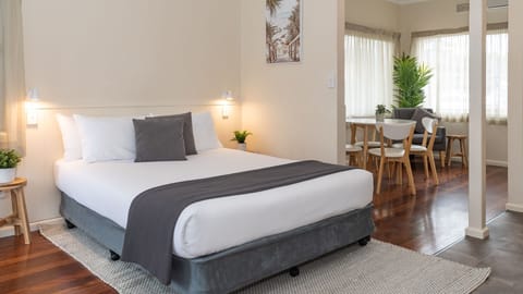 Bed Room