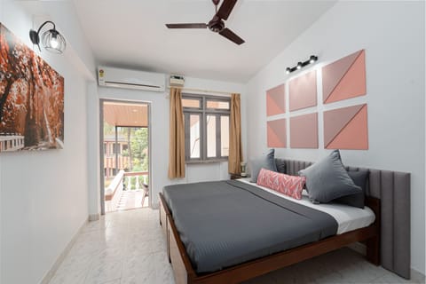 Grand Villa | 3 bedrooms, in-room safe, free WiFi, bed sheets