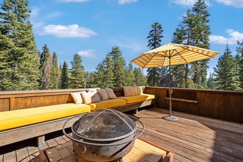 House, 5 Bedrooms | Property grounds