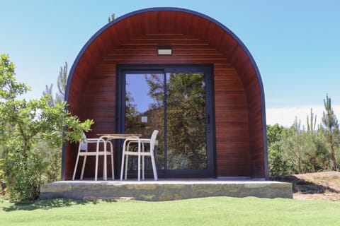 Bungalow, 1 Bedroom, Mountain View | Minibar, blackout drapes, soundproofing, free WiFi