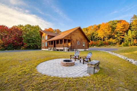Crisp mountain air, cozy cabin vibes, and starlit fire pit nights in the valley.