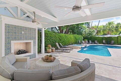 Southern Whipporwill - Outdoor Oasis