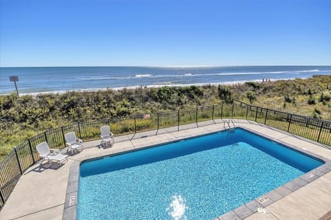 Refreshing Beachfront  Private Community Pool