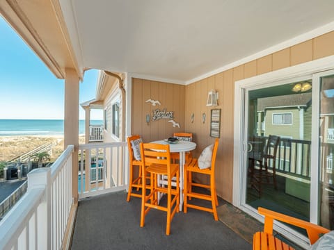 Welcome to Sand Pebbles B9- Corban's Castle