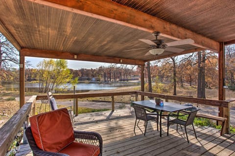 Kingston Vacation Rental | 2BR | 1BA | 1,200 Sq Ft | 1 Step Required to Access