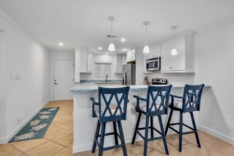 Sunset Royale 106 by Tropical Sands Accommodations