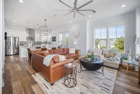 Whitefish | 2nd Floor | Main Living, Dining and Kitchen Area