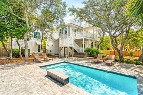 Private Pool heating available October - April