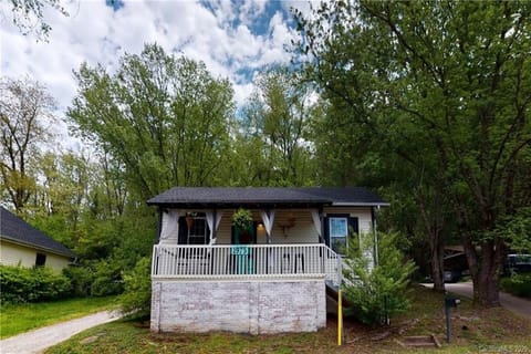 Front porch from street