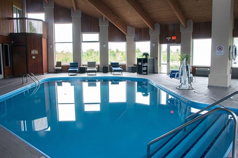 Indoor pool, open 8 AM to 10:00 PM, sun loungers