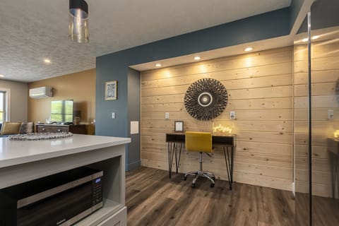 Work space off the kitchen 