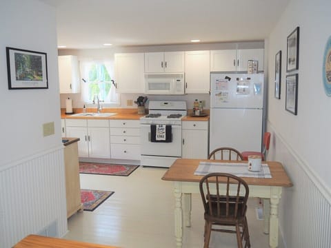 KITCHEN:  Looking into the kitchen, highlighting the cute little breakfast table.